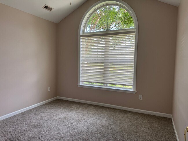 Building Photo - Beautiful home in Carolina Pines
