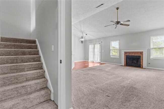 Building Photo - 2979 Sentinel Cir