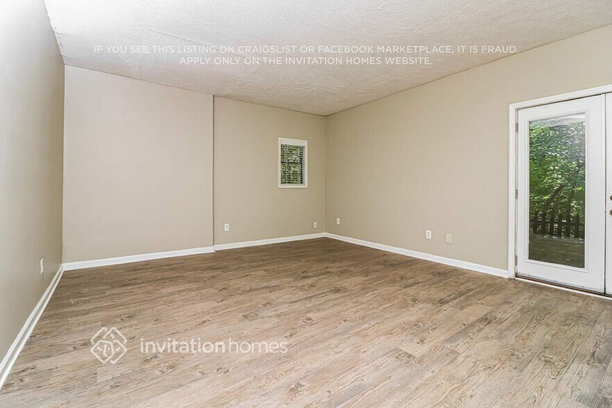 Building Photo - 3895 Rock Mill Pkwy