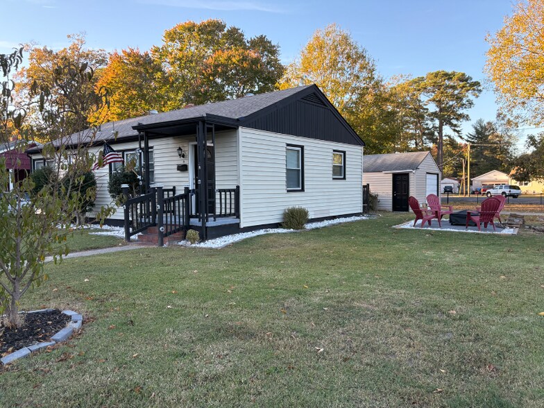 Primary Photo - 15 Bedford Rd