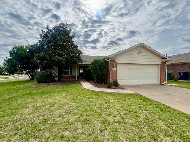 Building Photo - 2500 Flame Lily Rd
