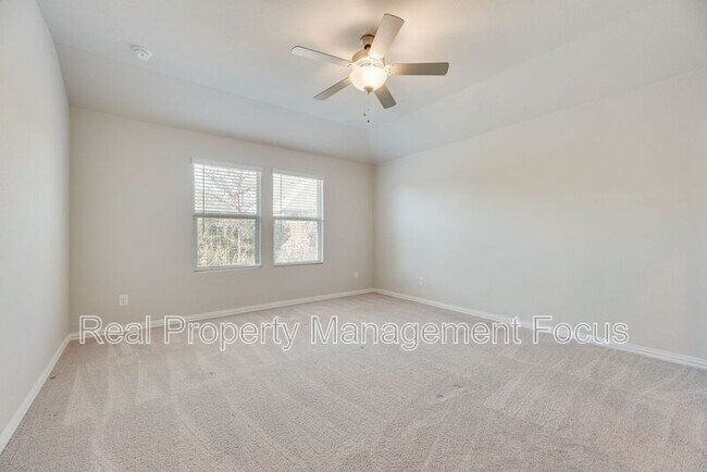 Building Photo - 203 Rocky Rd