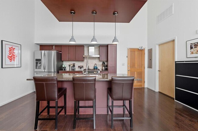 Building Photo - 1600 Barton Springs Rd