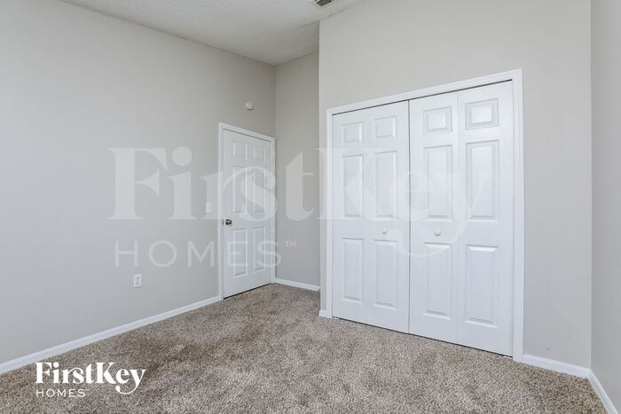 Building Photo - 6536 Viewpoint Ct