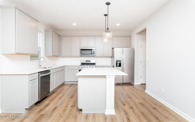Building Photo - 16926 Aiken Rdg Cir