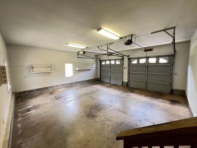 Building Photo - The Lifestyle You Deserve.