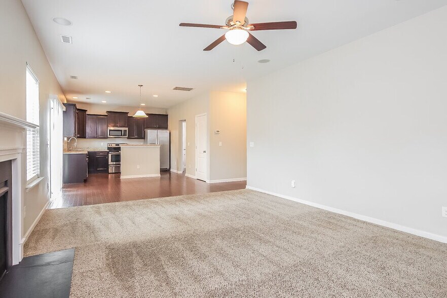 Building Photo - 1712 Fern Hollow Trail