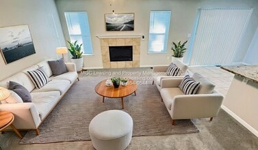 Building Photo - Baltimore Townhomes: 3 Bedroom Townhome with 2-Car Garage - North of the River in KCMO