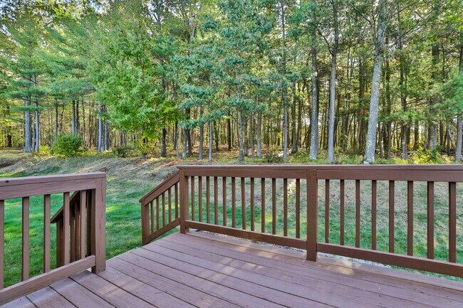 Building Photo - 98 Barbara Ln