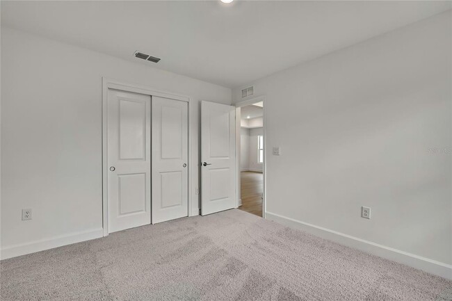 Building Photo - 3390 Dristol Ave