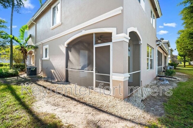 Building Photo - 3179 Antica St