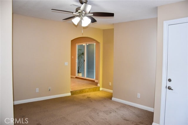 Building Photo - 421 N Park Ln