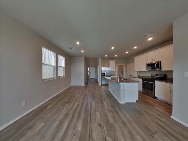 Building Photo - 3600 Catlett Crk Rd