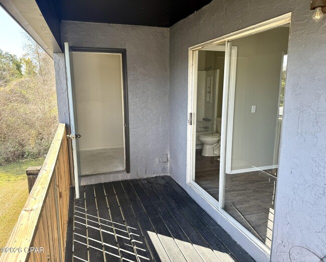 Building Photo - 7718 FL-22