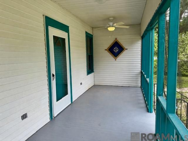 Building Photo - 1522 Stephens Ave