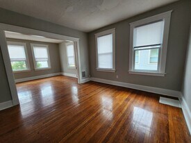 Building Photo - 64 Gorham Ave