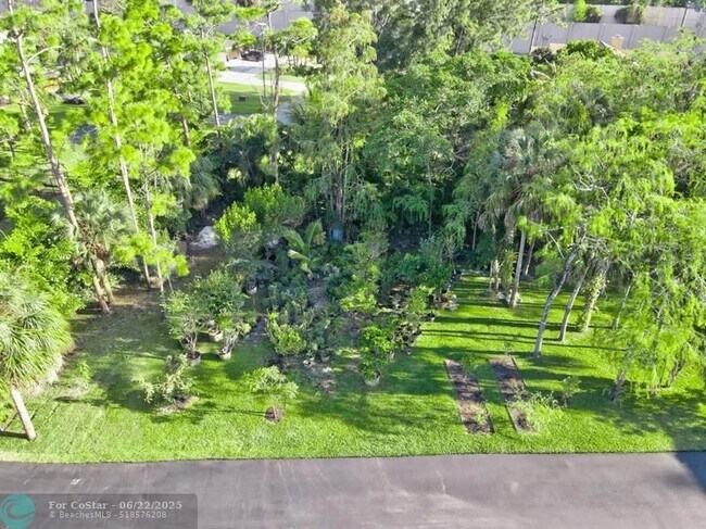 Building Photo - 5755 NW 65th Terrace