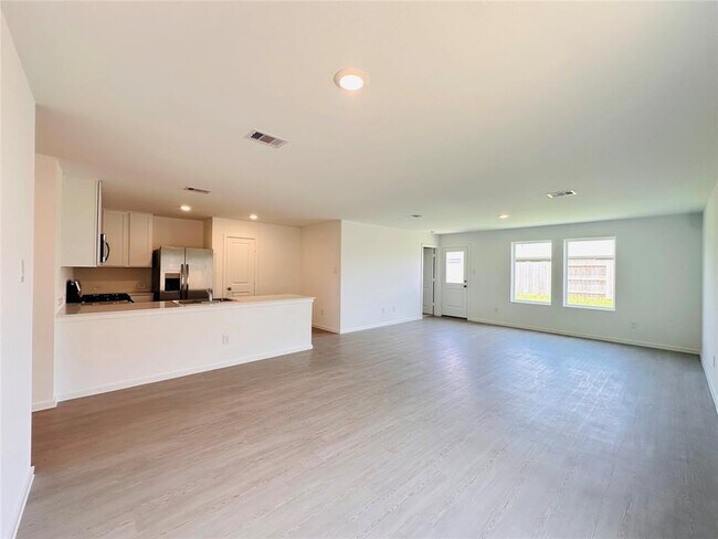 Building Photo - 29034 Great Flatland Trl
