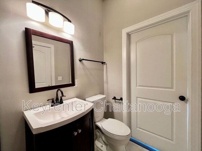 Building Photo - 407 Spears Ave