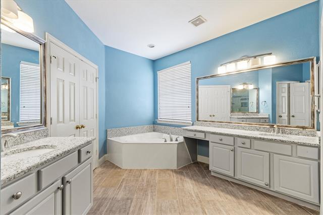 Building Photo - 3316 Shady Valley Rd