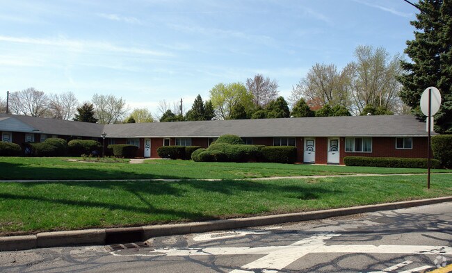 Primary Photo - 6617 Convent Blvd