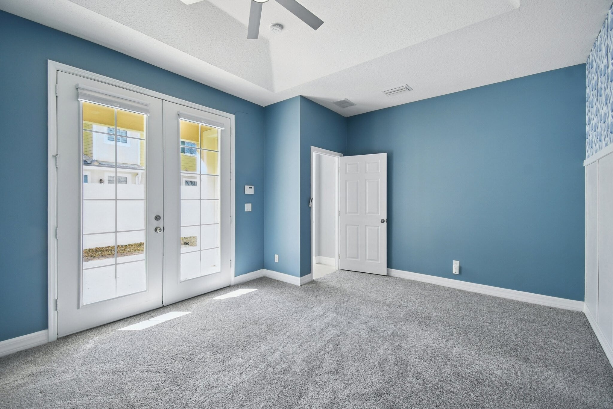 Building Photo - 531 Hedgewood Dr