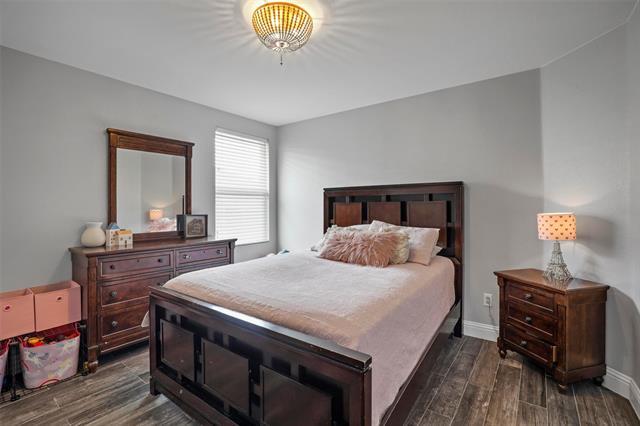 Building Photo - 613 Hanceville Way