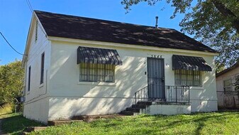 Building Photo - 3646 Overton Crossing St