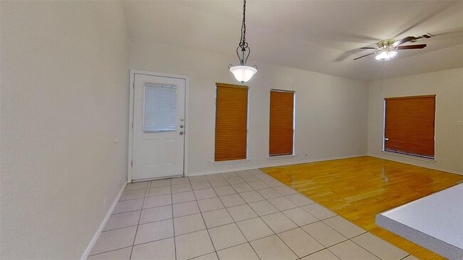 Building Photo - 1705 Constantino Cir