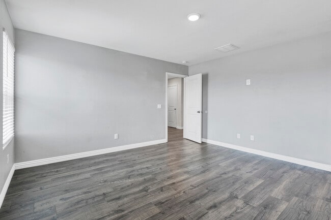 Building Photo - 9806 Fire Island Dr