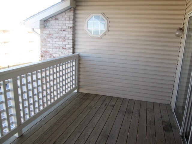 Building Photo - Hillsborough Pointe