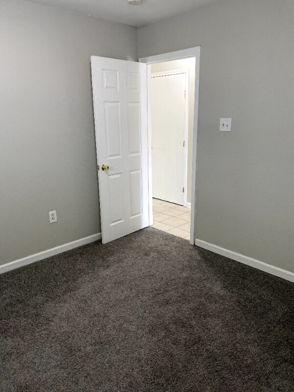 Building Photo - 9020 Titans Dr