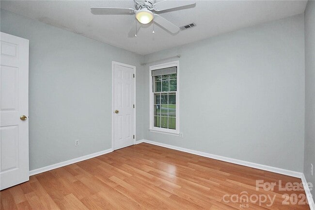 Building Photo - 11718 Fernhurst Ln