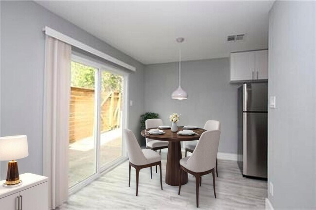 Building Photo - 4721 Blueberry Trail