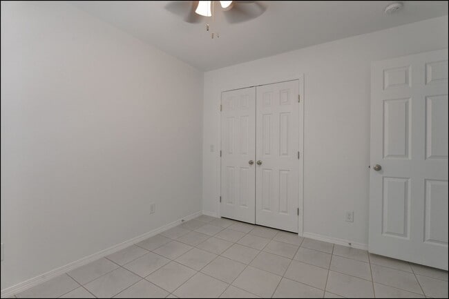 Building Photo - 4626 Maxwell Ave