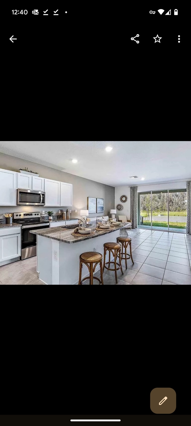 Building Photo - 32952 Tulip Petal Ln