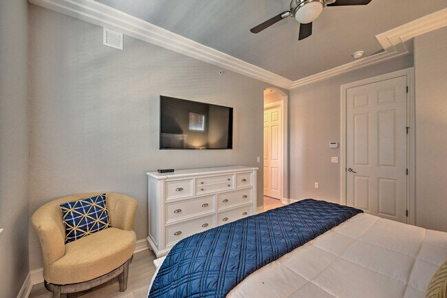 Building Photo - 9117 Chula Vista St