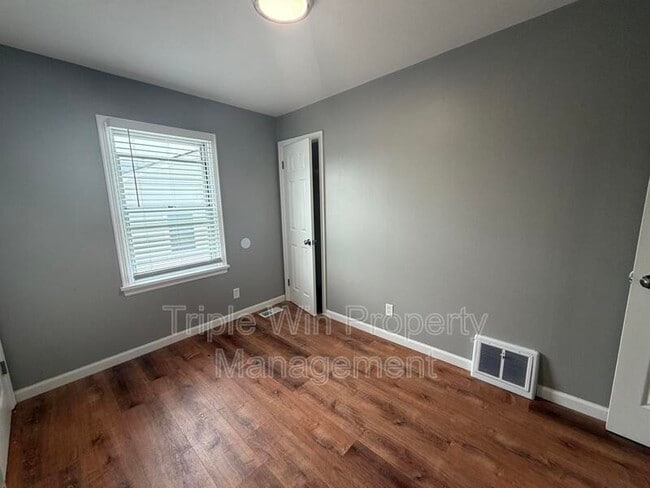 Building Photo - 3349 Marmary Ln