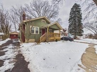 Building Photo - 1238 Sawyer Ave