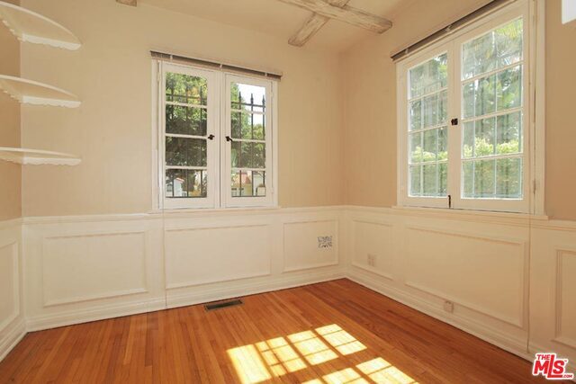 Building Photo - 1054 Princeton St