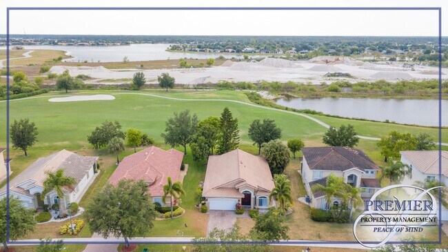 Building Photo - VALENCIA COUNTRY CLUB- ANNUAL UNFURNISHED ...