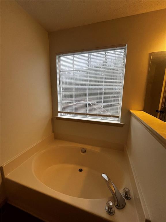 Building Photo - 11 Harvest Way