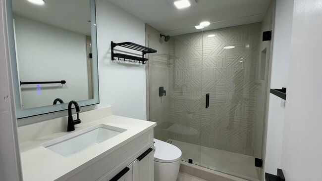 Building Photo - 4483 Luxemburg Ct