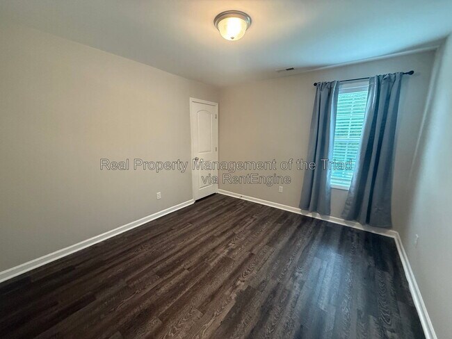Building Photo - 2708 N Patterson Ave