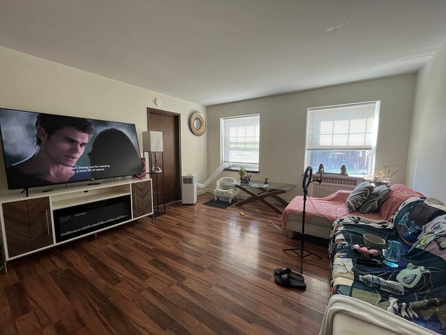 Interior Photo - 7726 W Becher St.