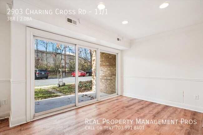 Building Photo - 2903 Charing Cross Rd