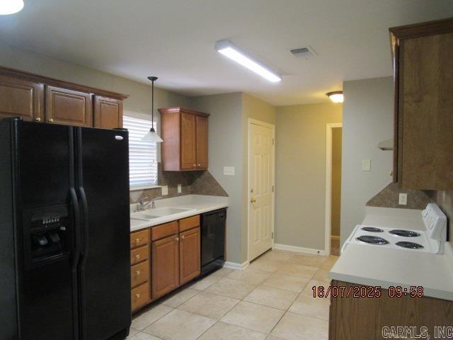 Building Photo - 2235 Sugar Creek Dr