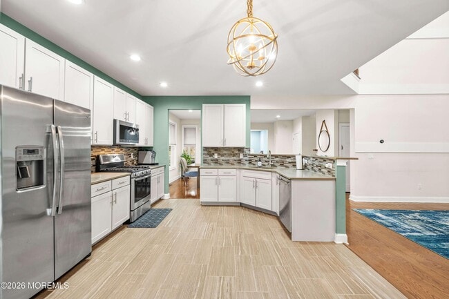 Building Photo - 2 Gonzalez Dr