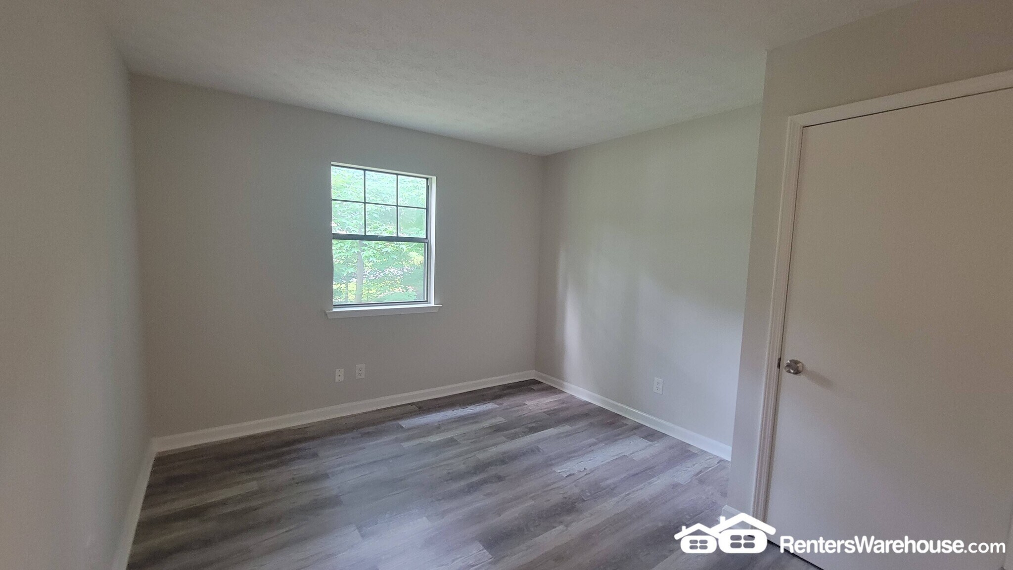 Building Photo - 1909 Suwanee Valley Rd NW