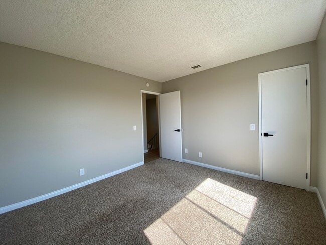 Building Photo - Remodeled 3 Bedroom Home in Oceanside!